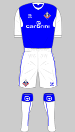 oldham athletic 2011-12 home kit