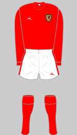 wales 1975 home kit